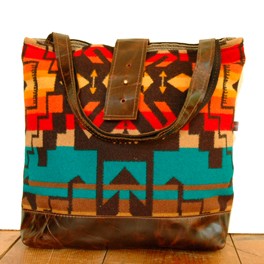 Grosse Ethno Schultertasche aus Wollstoff, Leder und Canvas
