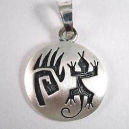 Amulett Bärentatze und Eidechse