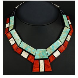 Kette aus dem Santo Domingo Pueblo