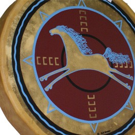 Trommel aus dem Taos Pueblo "Horse Coming"