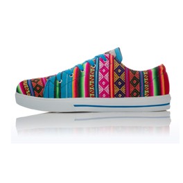 Sneakers aus Peru, "Blue Mist"