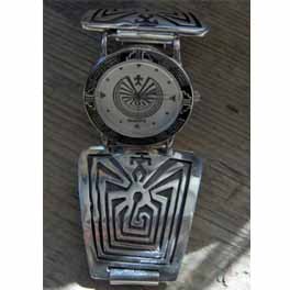 Grosse Labyrinth Uhr