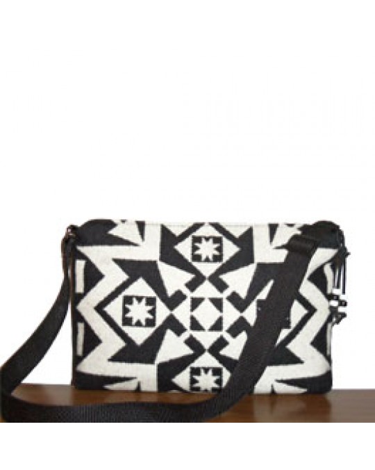 Crossbodytasche "Black and White" aus Wollstoff und Leder